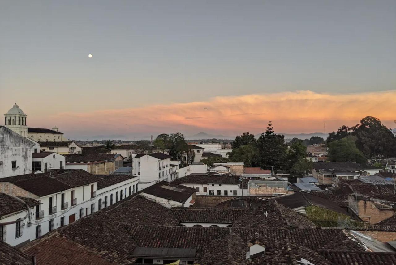 Habitacion En Coliving Penthouse Centro Historico Popayan Kültér fotó